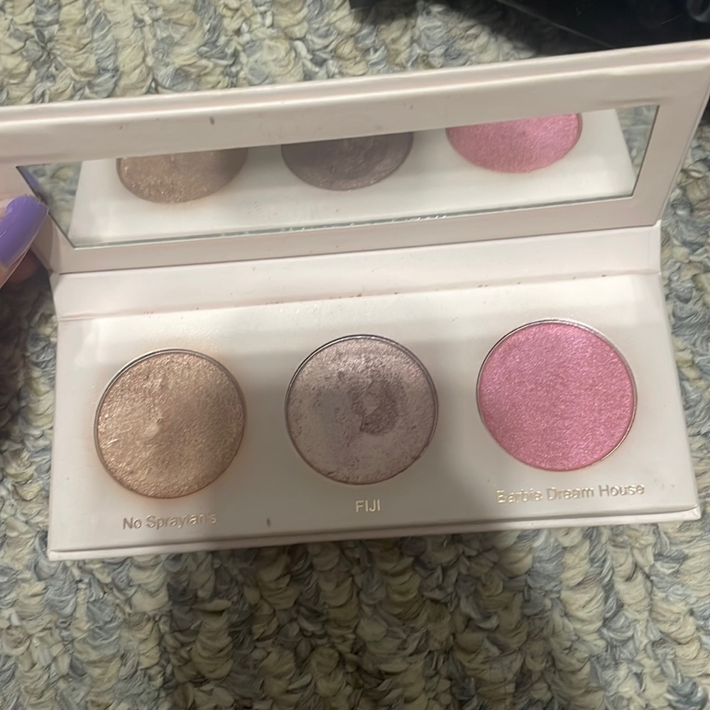 Blush, highlight, and bronzer Trio